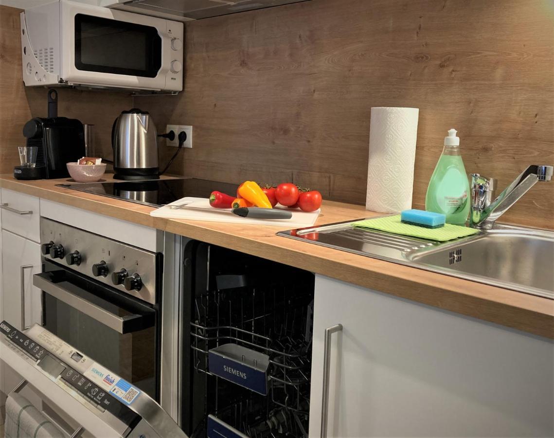 Carillon By Bestchoice - Old City - Self Check-In With Parking Option Graz Ngoại thất bức ảnh